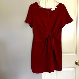 Beautiful maroon cocktail dress size medium worn once.